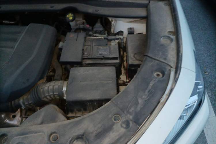 Used CHANGAN UNI-K 2021 2.0T Prestige Edition Engine Bay Left