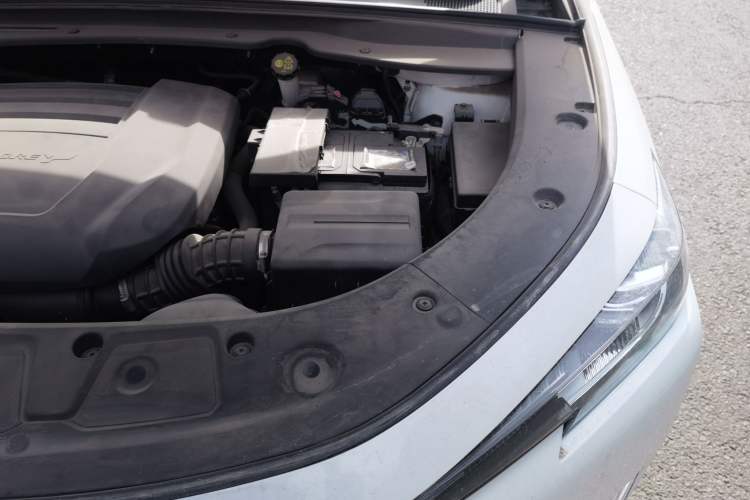 Used CHANGAN UNI-K 2021 2.0T Prestige Edition Engine Bay Left