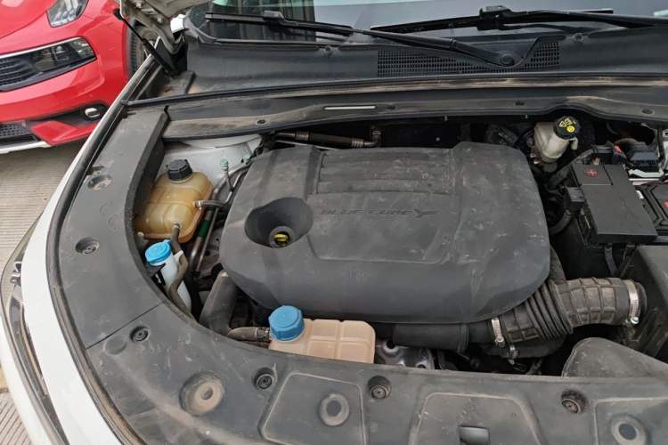Used CHANGAN UNI-K 2021 2.0T Prestige Edition Engine Bay Right