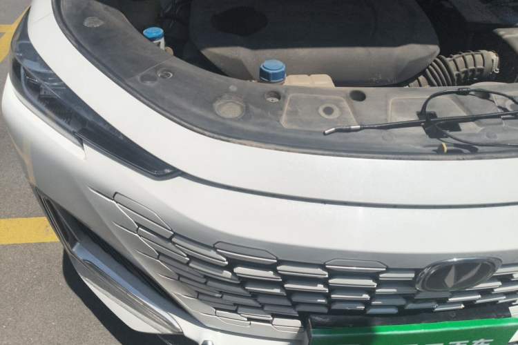 Used CHANGAN UNI-K 2021 2.0T Prestige Edition Engine Bay Right