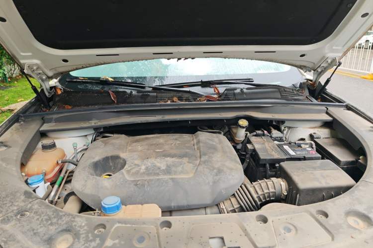 Used CHANGAN UNI-K 2021 2.0T Prestige Edition Engine Bay