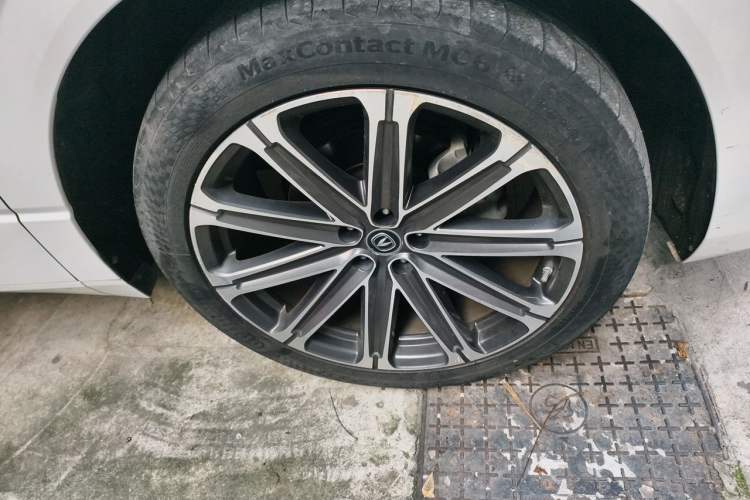 Used CHANGAN UNI-K 2021 2.0T Prestige Edition Exterior 7