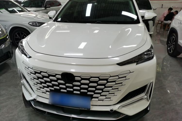 Used CHANGAN UNI-K 2021 2.0T Prestige Edition Front