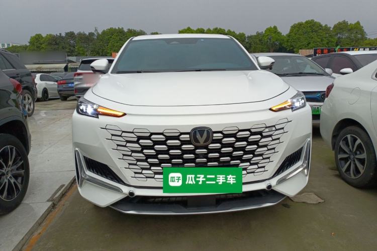 Used CHANGAN UNI-K 2021 2.0T All-Wheel Drive Prestige Version Front