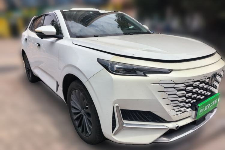 Used CHANGAN UNI-K 2021 2.0T Luxury Version Front Right 45 Deg