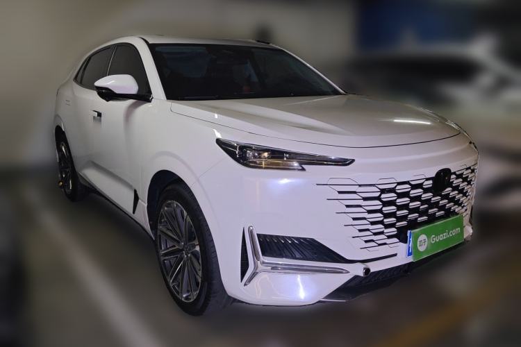 Used CHANGAN UNI-K 2021 2.0T Prestige Edition Front Right 45 Deg