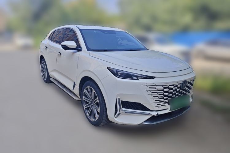 Used CHANGAN UNI-K 2021 2.0T All-Wheel Drive Prestige Version Front Right 45 Deg