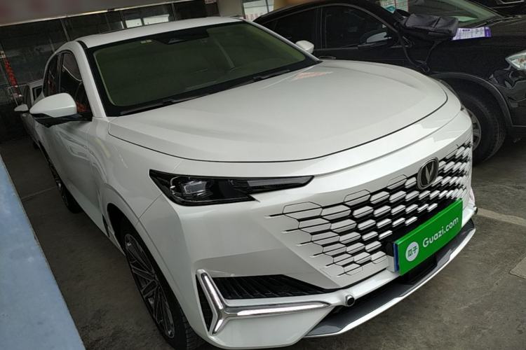 Used CHANGAN UNI-K 2021 2.0T Prestige Edition Front Right 45 Deg