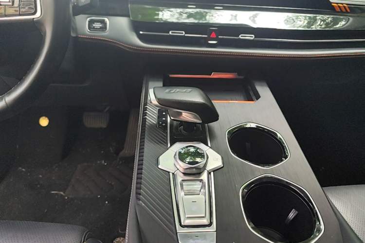 Used CHANGAN UNI-K 2021 2.0T Prestige Edition Gear Lever
