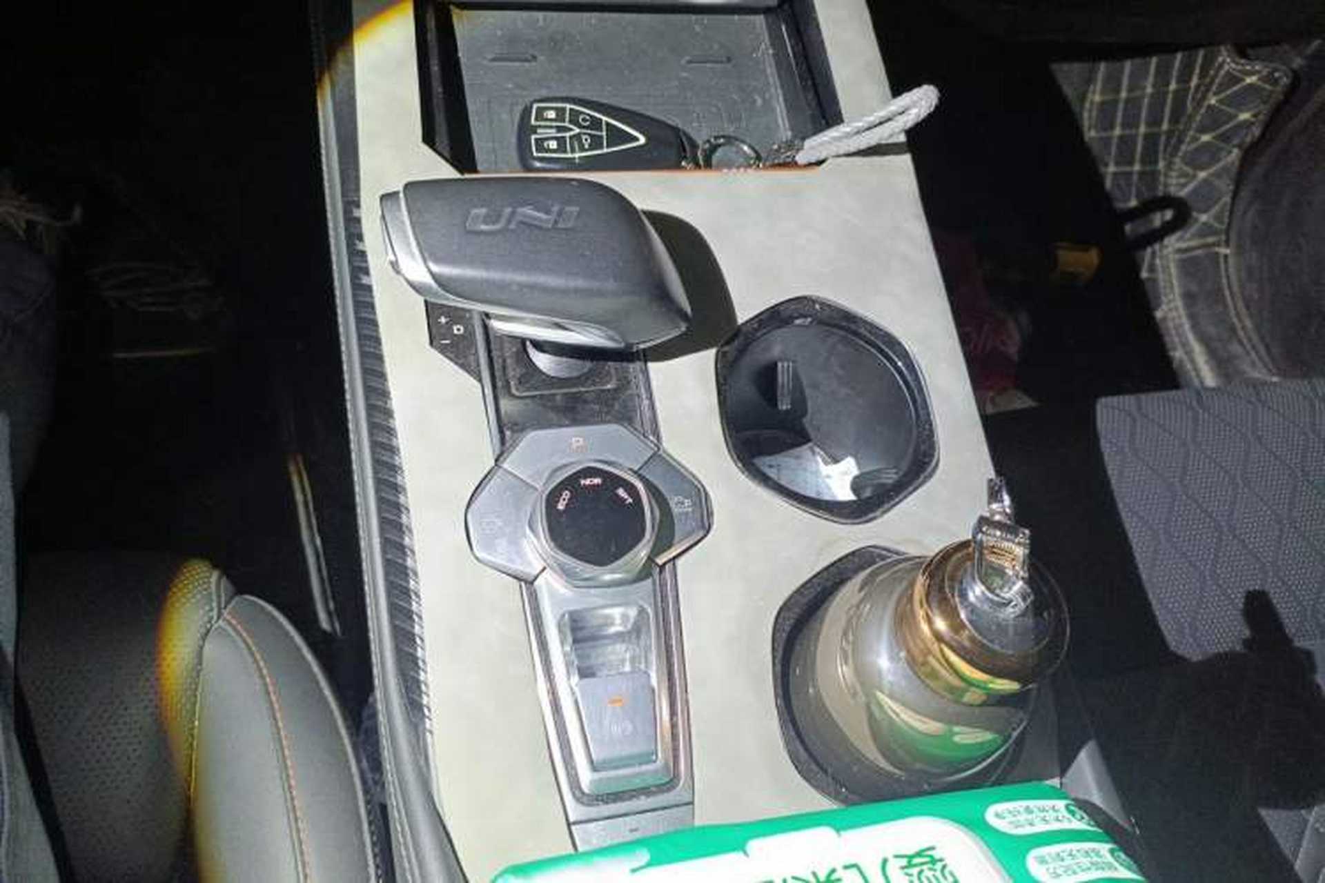 Used CHANGAN UNI-K 2021 2.0T Prestige Edition Gear Lever