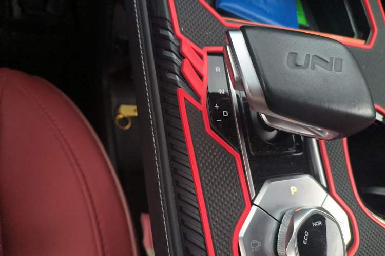 Used CHANGAN UNI-K 2021 2.0T Excellence Edition Gear Lever