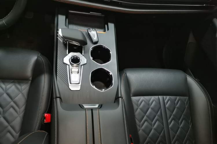 Used CHANGAN UNI-K 2021 2.0T Prestige Edition Gear Lever