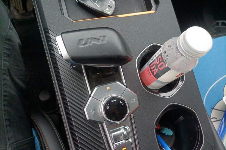 Used CHANGAN UNI-K 2021 2.0T Prestige Edition Gear Lever