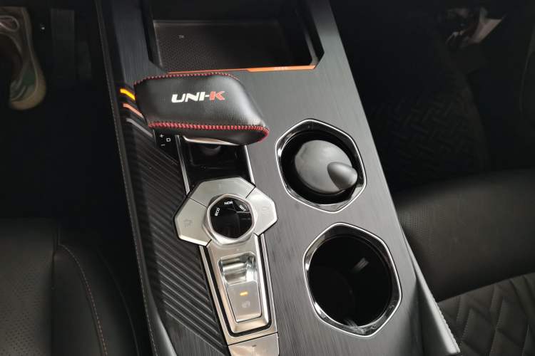 Used CHANGAN UNI-K 2021 2.0T Excellence Edition Gear Lever