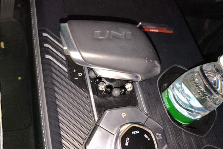Used CHANGAN UNI-K 2021 2.0T Prestige Edition Gear Lever
