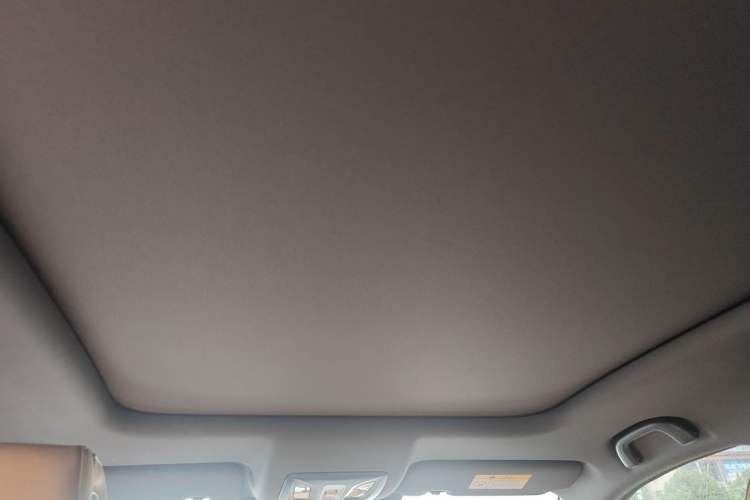 Used CHANGAN UNI-K 2021 2.0T All-Wheel Drive Prestige Version Headliner