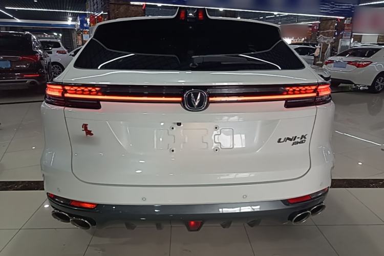 Used CHANGAN UNI-K 2021 2.0T All-Wheel Drive Prestige Version Rear