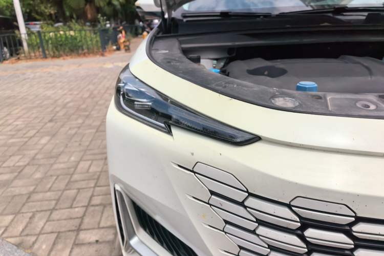 Used CHANGAN UNI-K 2021 2.0T Luxury Version Right Front Headlight