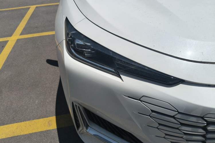 Used CHANGAN UNI-K 2021 2.0T Prestige Edition Right Front Headlight