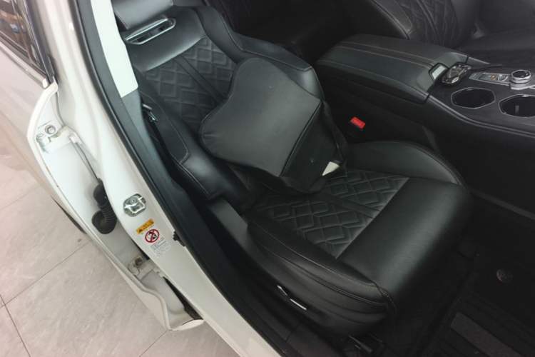 Used CHANGAN UNI-K 2021 2.0T Excellence Edition Right Front Seat