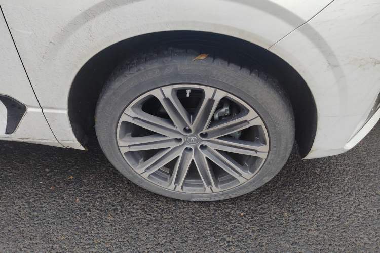 Used CHANGAN UNI-K 2021 2.0T Prestige Edition Right Front Wheel Hub