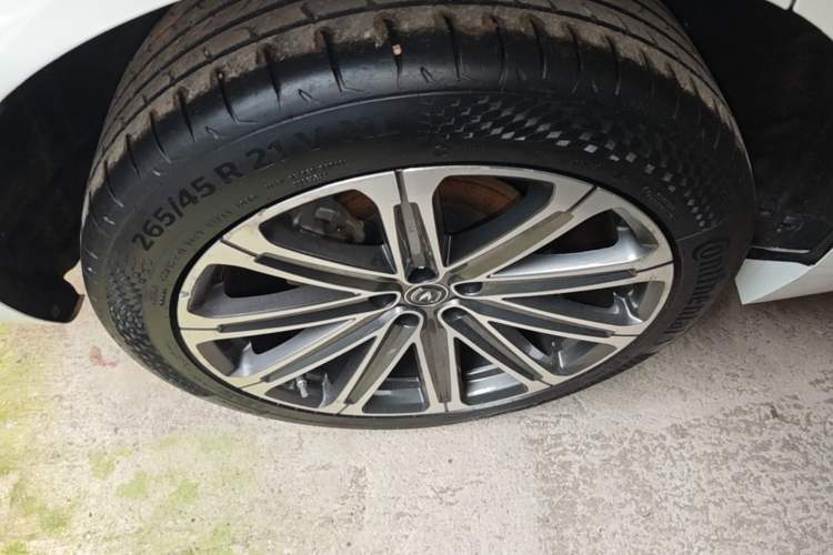 Used CHANGAN UNI-K 2021 2.0T Prestige Edition Right Rear Wheel Hub