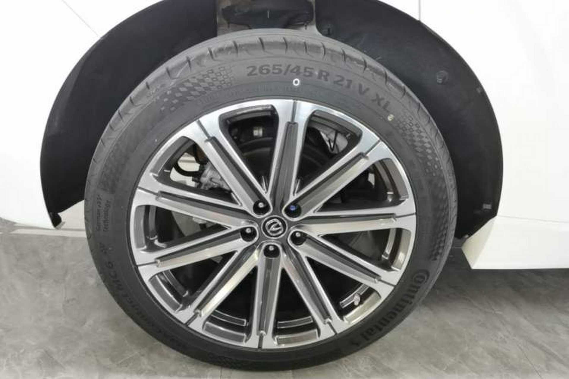 Used CHANGAN UNI-K 2021 2.0T Prestige Edition Right Rear Wheel Hub
