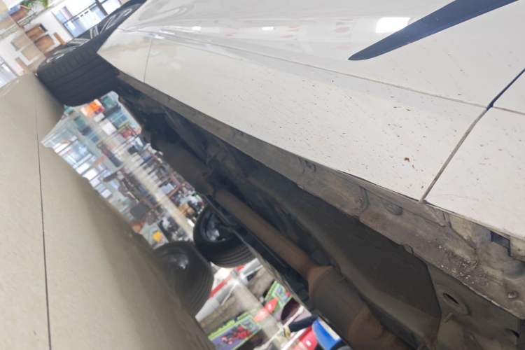 Used CHANGAN UNI-K 2021 2.0T All-Wheel Drive Prestige Version Right Side Sill