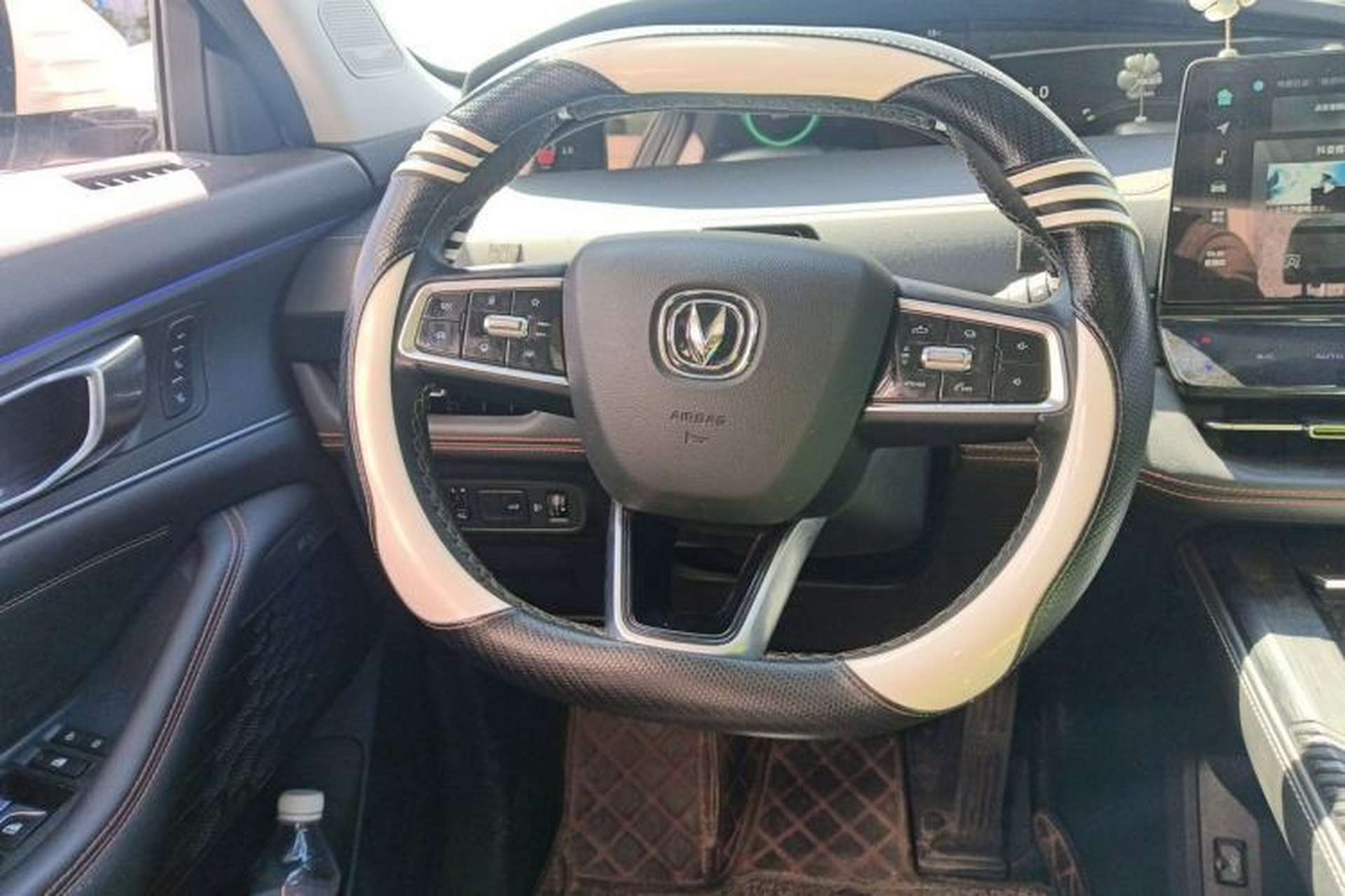 Used CHANGAN UNI-K 2021 2.0T Prestige Edition Steering Wheel