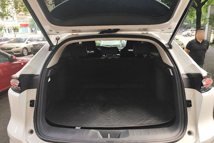 Used CHANGAN UNI-K 2021 2.0T Prestige Edition Trunk