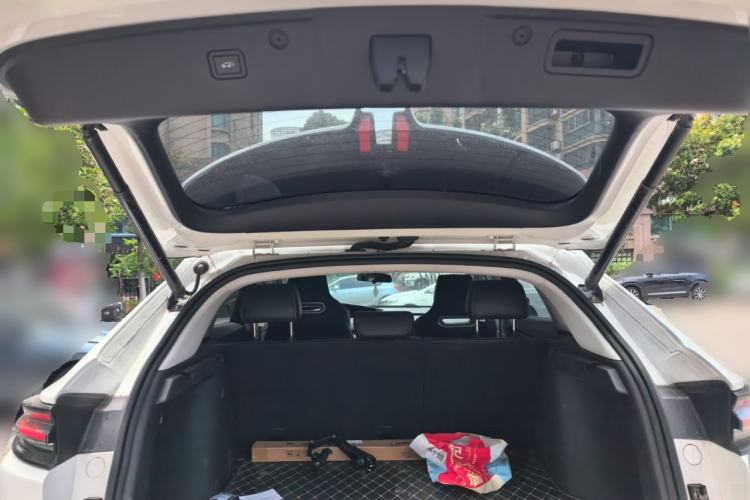 Used CHANGAN UNI-K 2021 2.0T Luxury Version Trunk