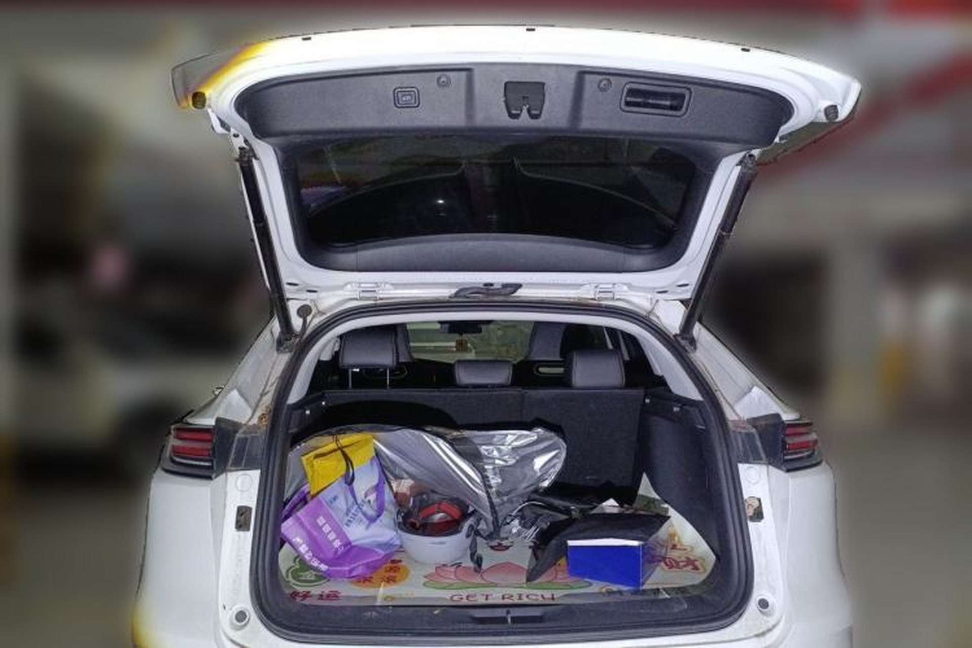 Used CHANGAN UNI-K 2021 2.0T Prestige Edition Trunk