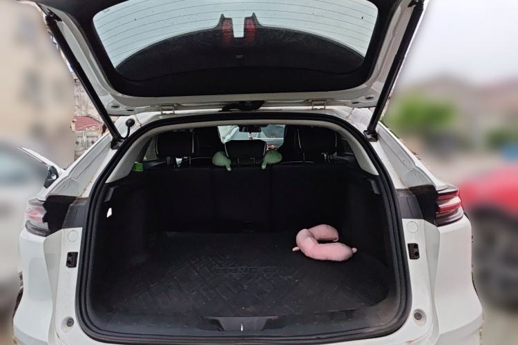 Used CHANGAN UNI-K 2021 2.0T Prestige Edition Trunk