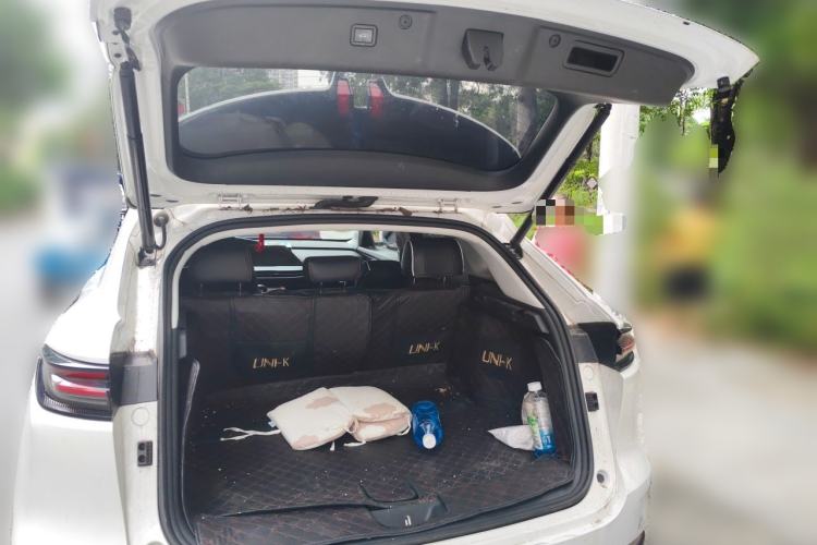 Used CHANGAN UNI-K 2021 2.0T Excellence Edition Trunk