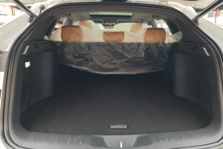 Used CHANGAN UNI-K 2021 2.0T Prestige Edition Trunk