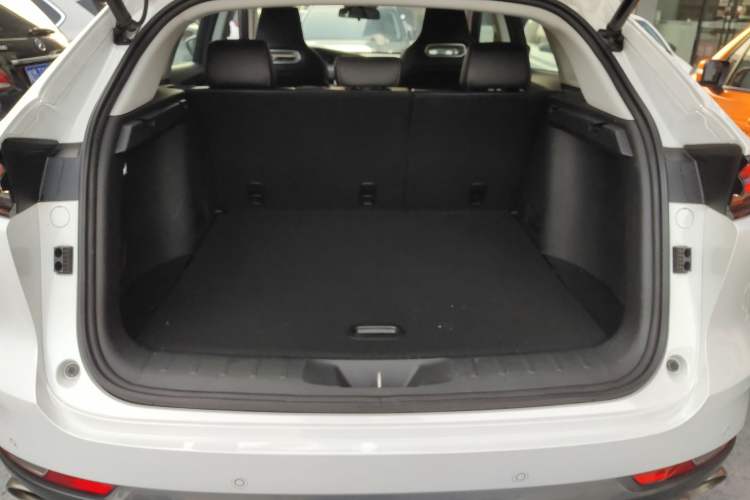 Used CHANGAN UNI-K 2021 2.0T Excellence Edition Trunk
