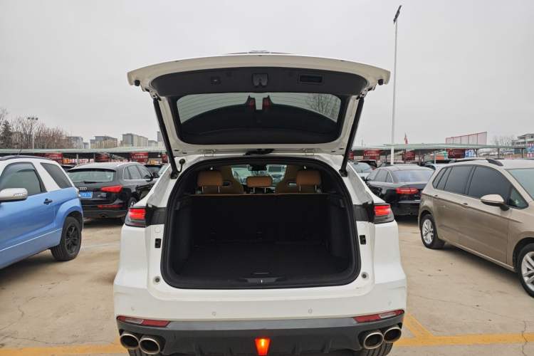 Used CHANGAN UNI-K 2021 2.0T Excellence Edition Trunk