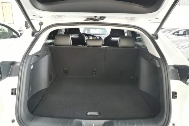 Used CHANGAN UNI-K 2021 2.0T Prestige Edition Trunk