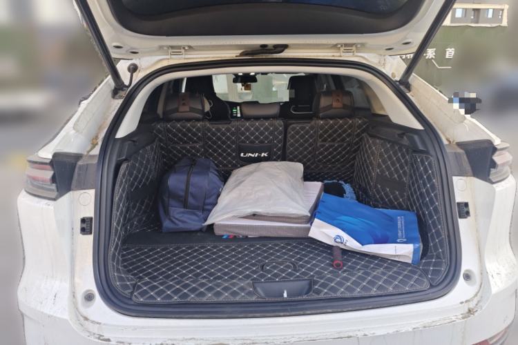 Used CHANGAN UNI-K 2021 2.0T Excellence Edition Trunk