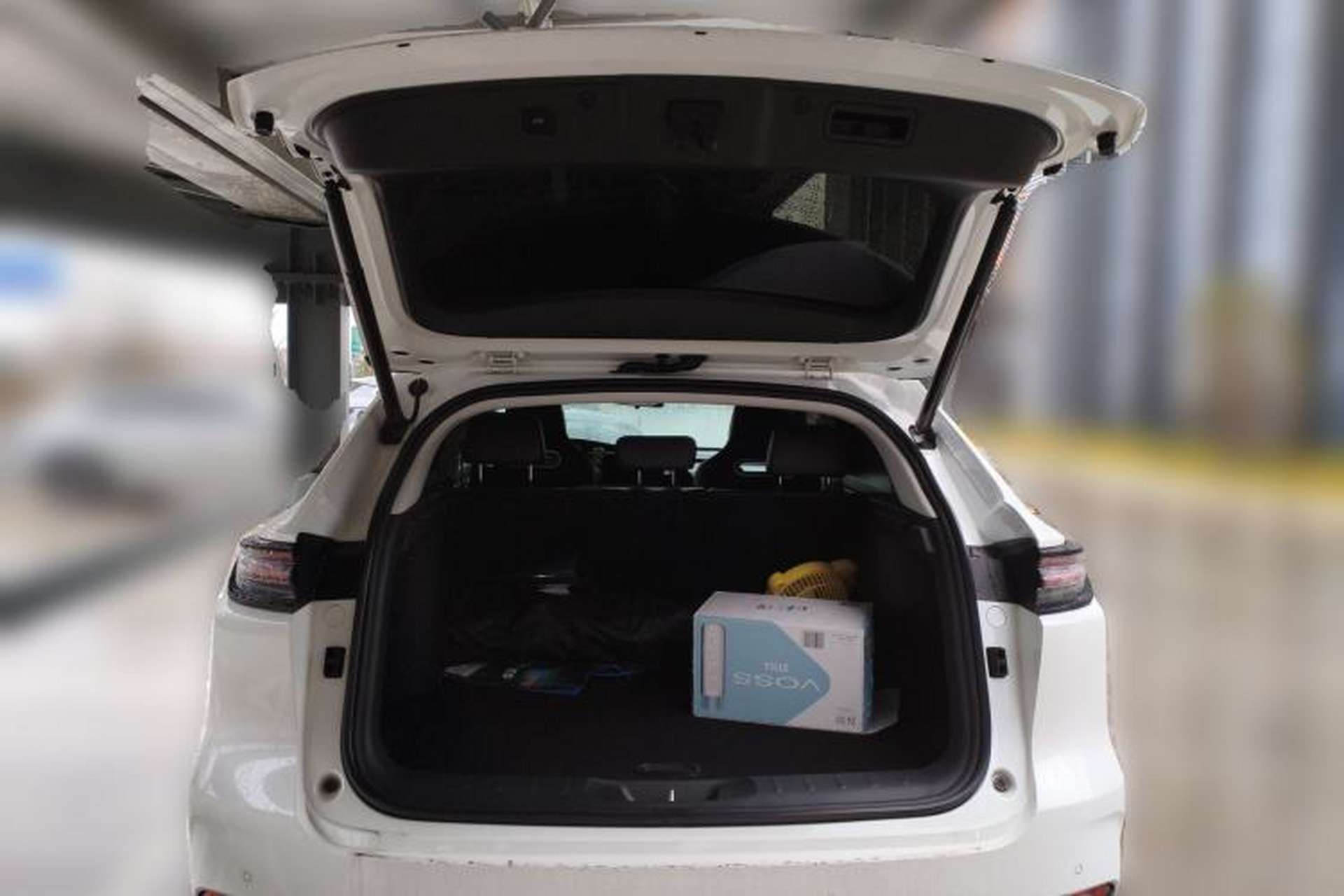 Used CHANGAN UNI-K 2021 2.0T Prestige Edition Trunk