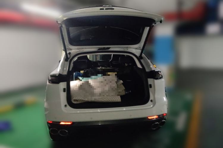 Used CHANGAN UNI-K 2021 2.0T Prestige Edition Trunk