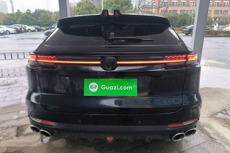 Used CHANGAN UNI-K 2023 2.0T All-Wheel-Drive Enjoyment Version Rear
