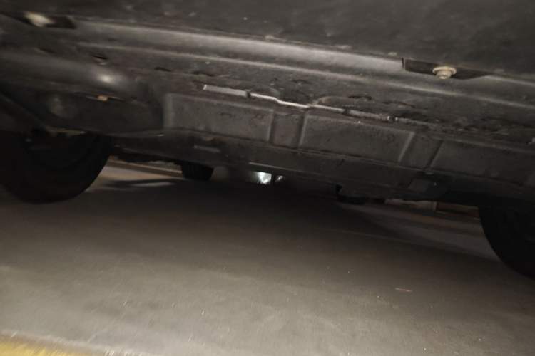 Used CHANGAN UNI-K 2023 2.0T Two-Wheel Drive Enjoyment Version Chassis Front