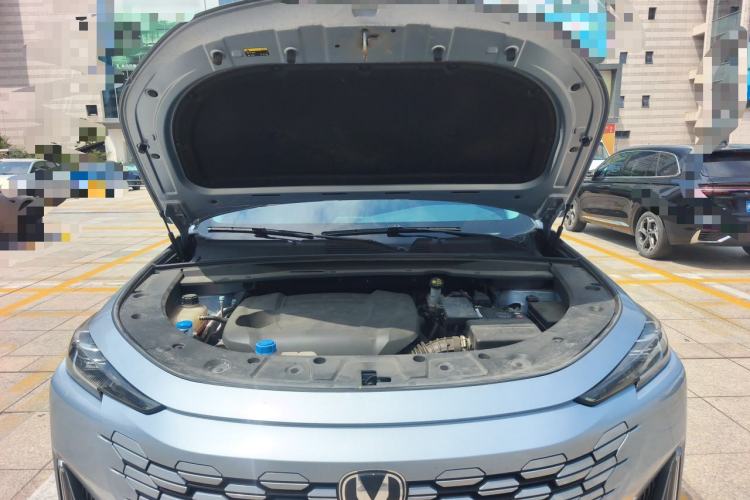 Used CHANGAN UNI-K 2023 2.0T Two-Wheel Drive Enjoyment Version Engine Bay