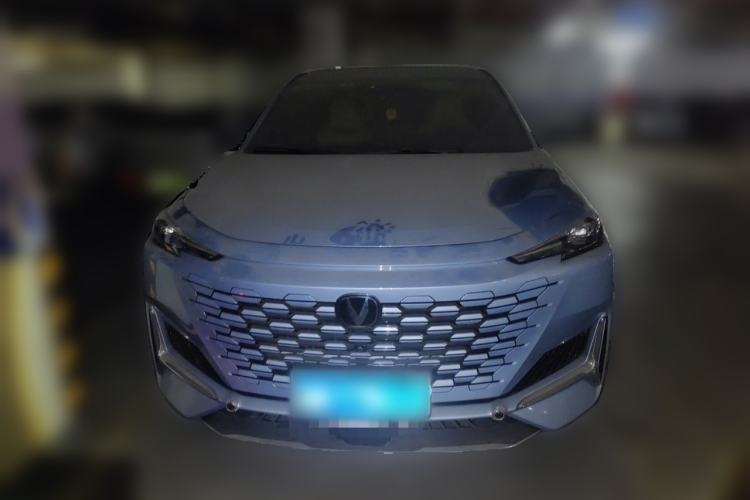 Used CHANGAN UNI-K 2023 2.0T Two-Wheel Drive Yue Ling Trim Front