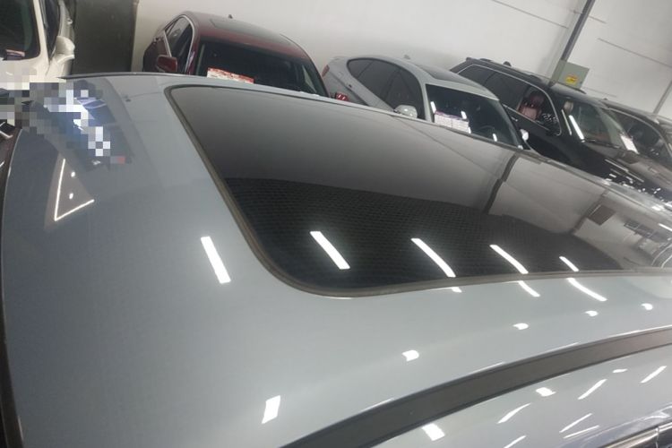 Used CHANGAN UNI-K 2023 2.0T Two-Wheel Drive Yue Ling Trim Roof