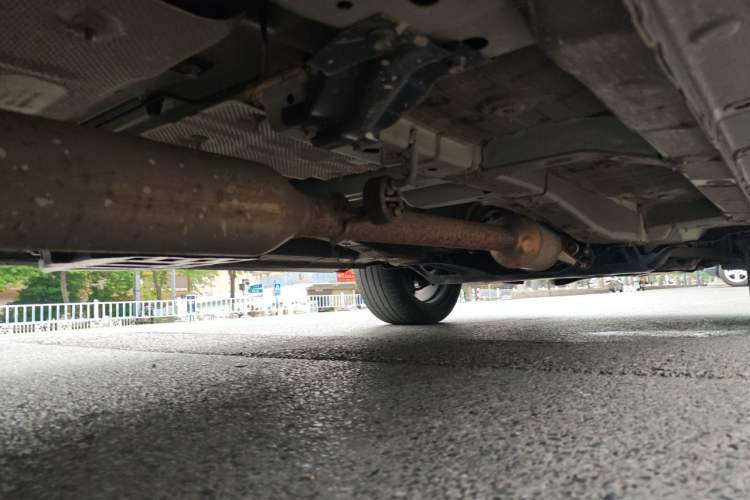 Used CHANGAN UNI-K 2023 2.0T Two-Wheel Drive Enjoyment Version Chassis Rear Right