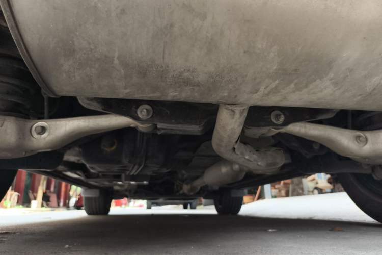 Used CHANGAN UNI-K 2023 2.0T Two-Wheel Drive Enjoyment Version Chassis Rear