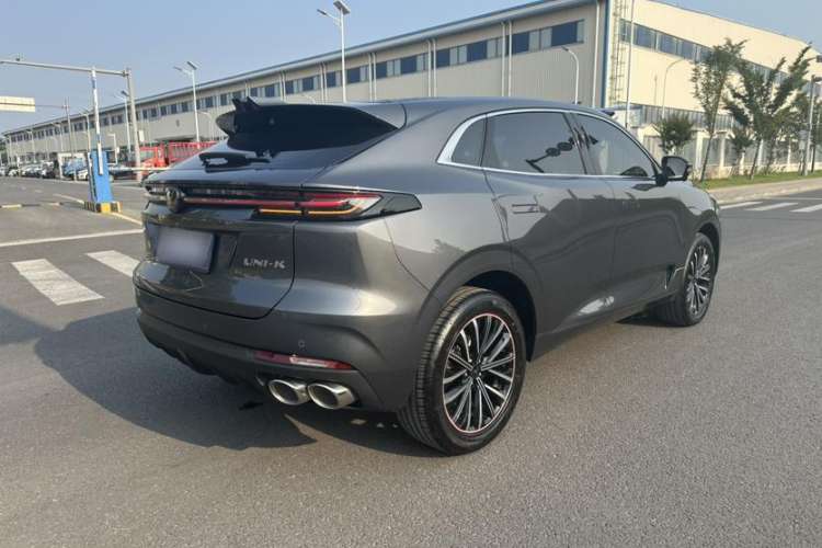 Used CHANGAN UNI-K 2023 2.0T Two-Wheel Drive Enjoyment Version Exterior 5