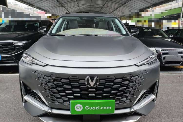 Used CHANGAN UNI-K 2023 2.0T All-Wheel-Drive Enjoyment Version Front